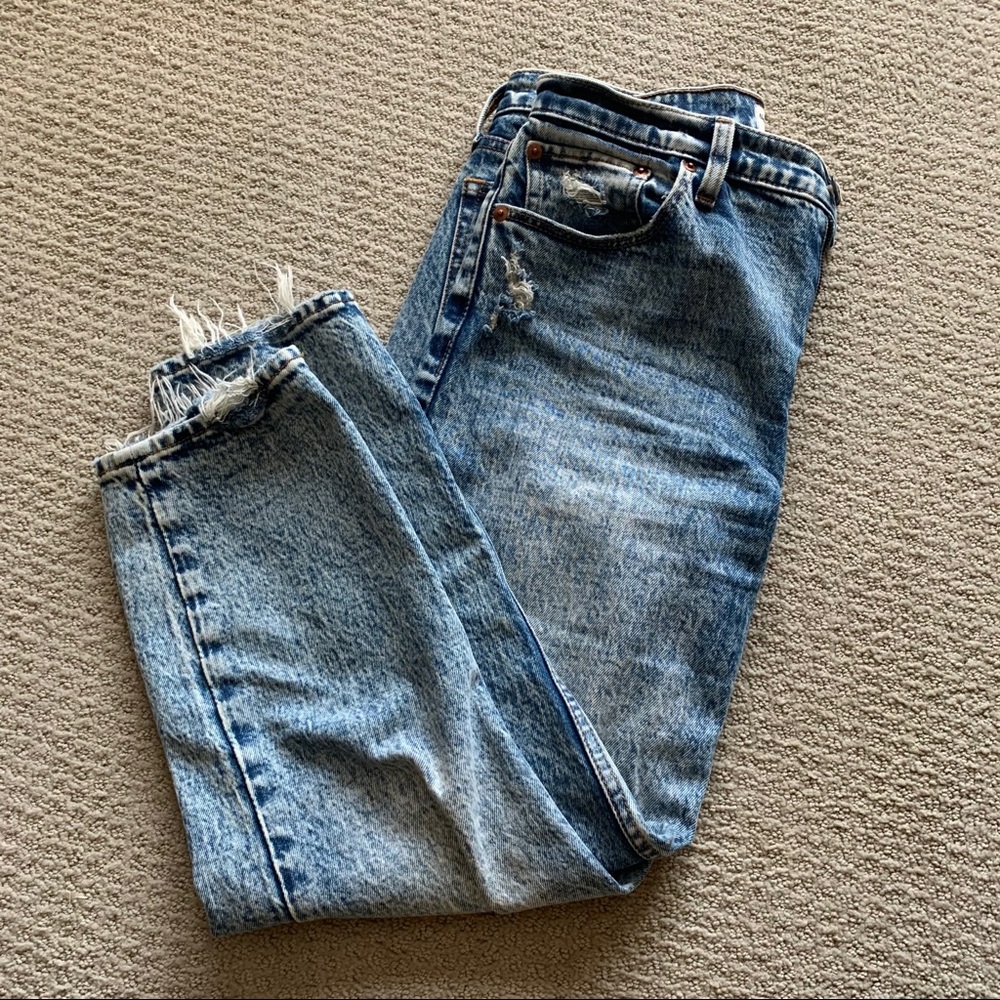 ABERCROMBIE The Mom Jeans